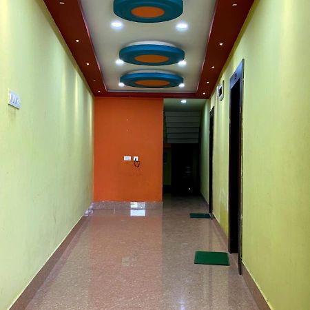 Msm Residency Hotel Пури Екстериор снимка