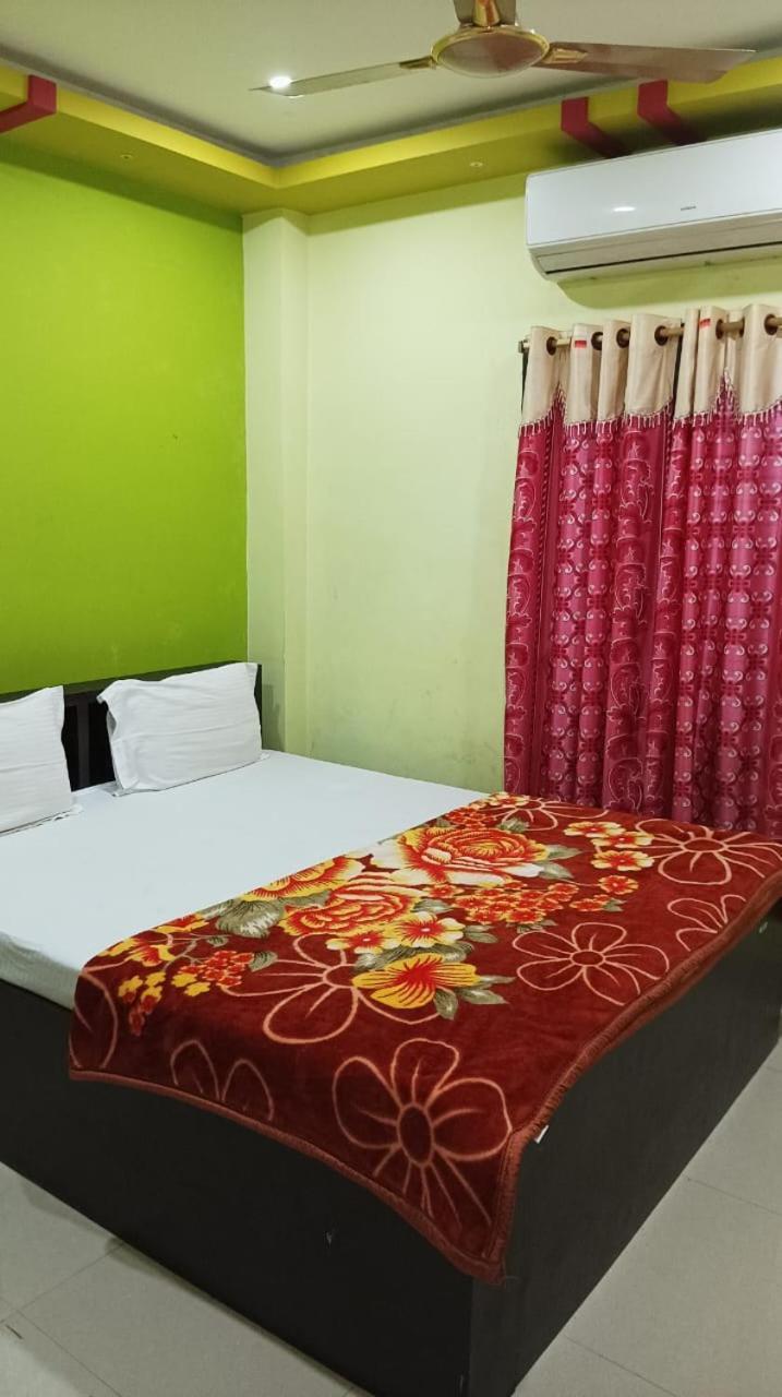 Msm Residency Hotel Пури Екстериор снимка